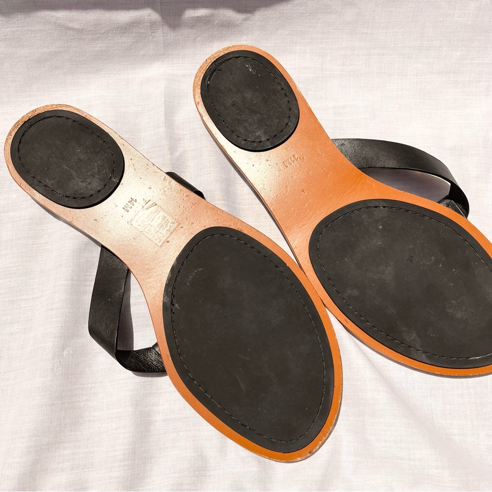 Tory Burch Black Sandals Minimalist Design - Picture 6 of 10